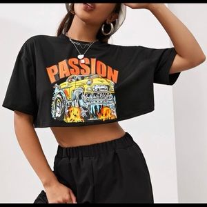 SHEIN Cropped Graphic Tee
